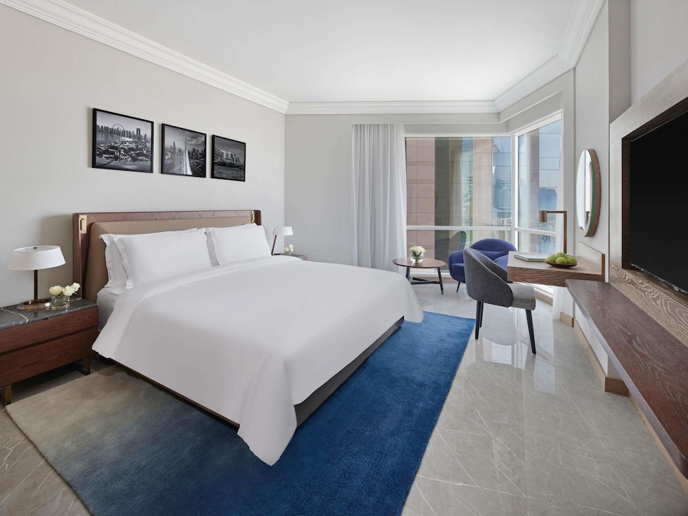 Fairmont Dubai — Hotel rooms in Dubai