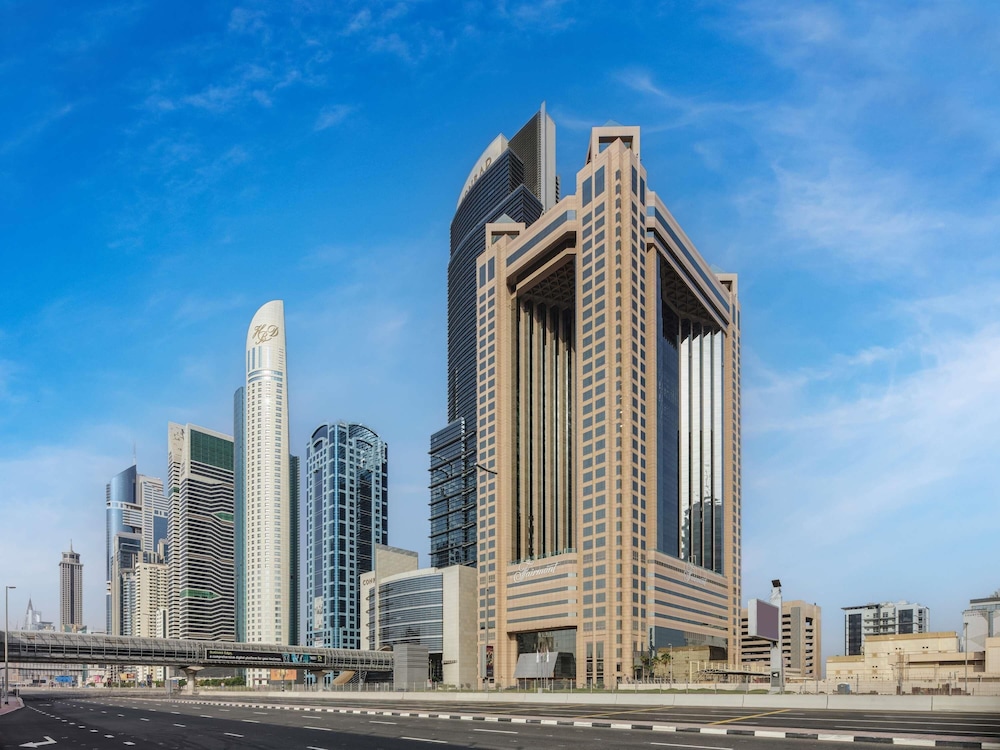 Fairmont Dubai — Hotel building in Dubai