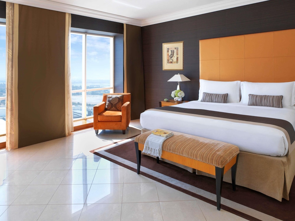 Fairmont Dubai — Hotel rooms in Dubai