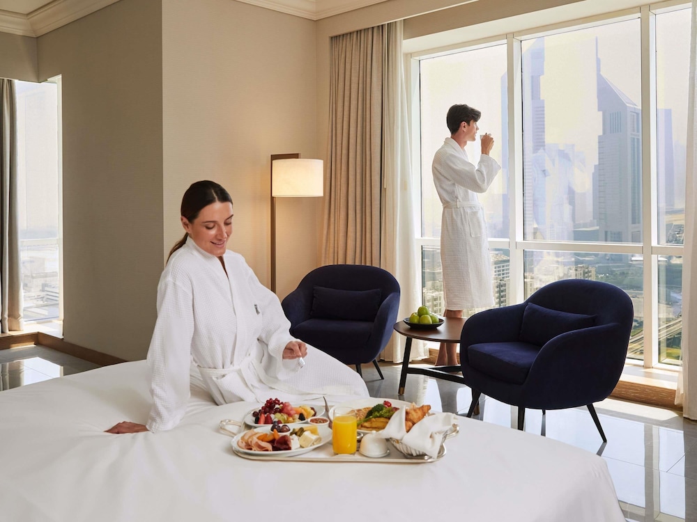 Fairmont Dubai — Hotel rooms in Dubai