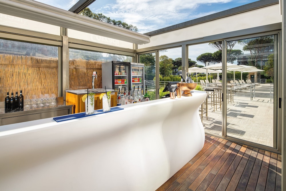 Holiday Inn Rome- Eur Parco Dei Medici by IHG — Restaurant & bars in Rome, Lazio