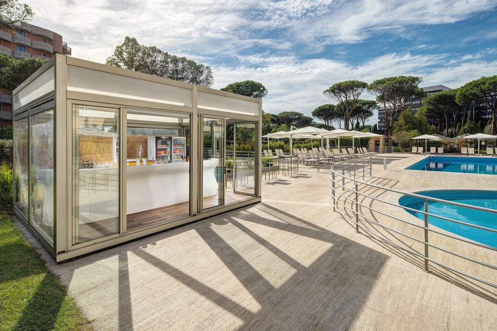 Holiday Inn Rome- Eur Parco Dei Medici by IHG — Restaurant & bars in Rome, Lazio