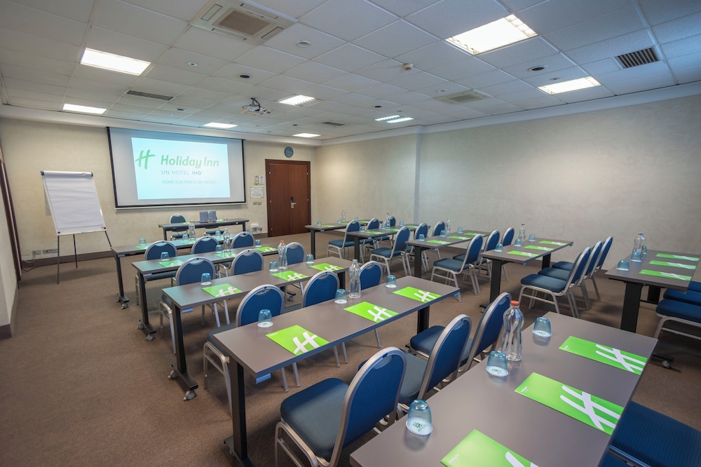 Holiday Inn Rome- Eur Parco Dei Medici by IHG — Hotel building in Rome, Lazio