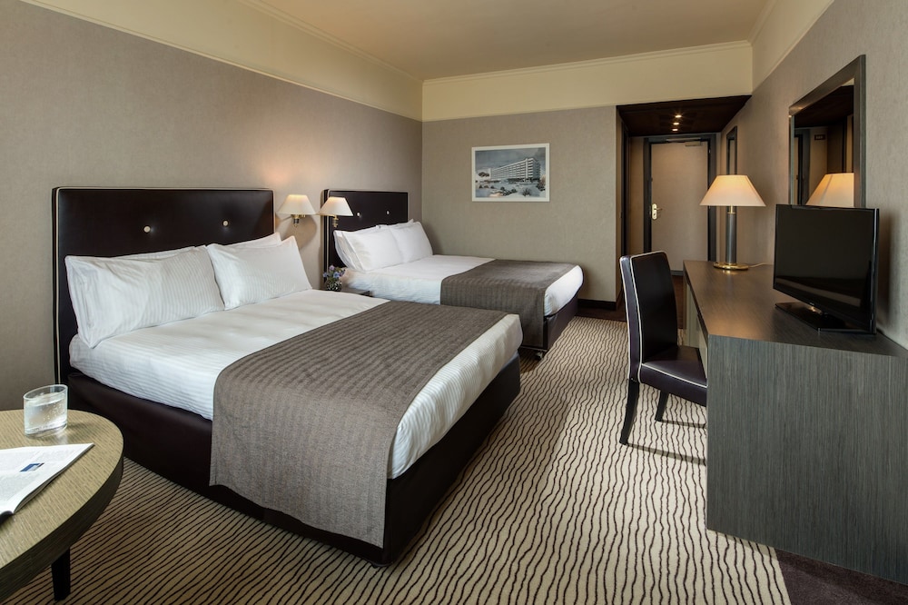 Holiday Inn Rome- Eur Parco Dei Medici by IHG — Hotel rooms in Rome, Lazio