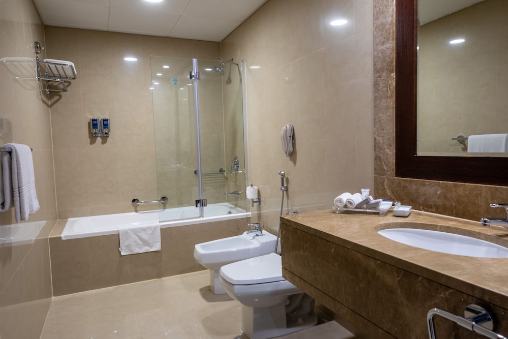 Four Points by Sheraton Sheikh Zayed Road, Dubai — Hotel rooms in Dubai