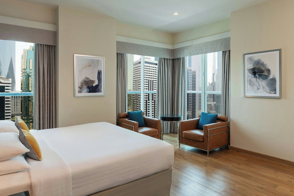 Four Points by Sheraton Sheikh Zayed Road, Dubai — Hotel rooms in Dubai
