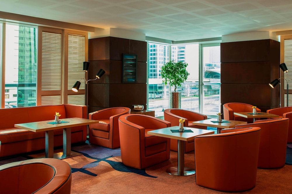 Four Points by Sheraton Sheikh Zayed Road, Dubai — Restaurant & bars in Dubai