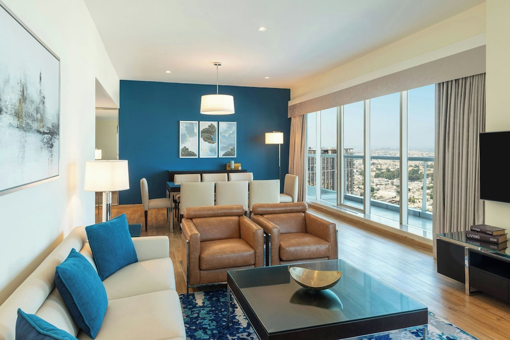 Four Points by Sheraton Sheikh Zayed Road, Dubai — Hotel rooms in Dubai