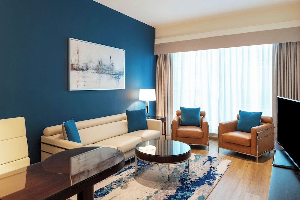 Four Points by Sheraton Sheikh Zayed Road, Dubai — Hotel rooms in Dubai