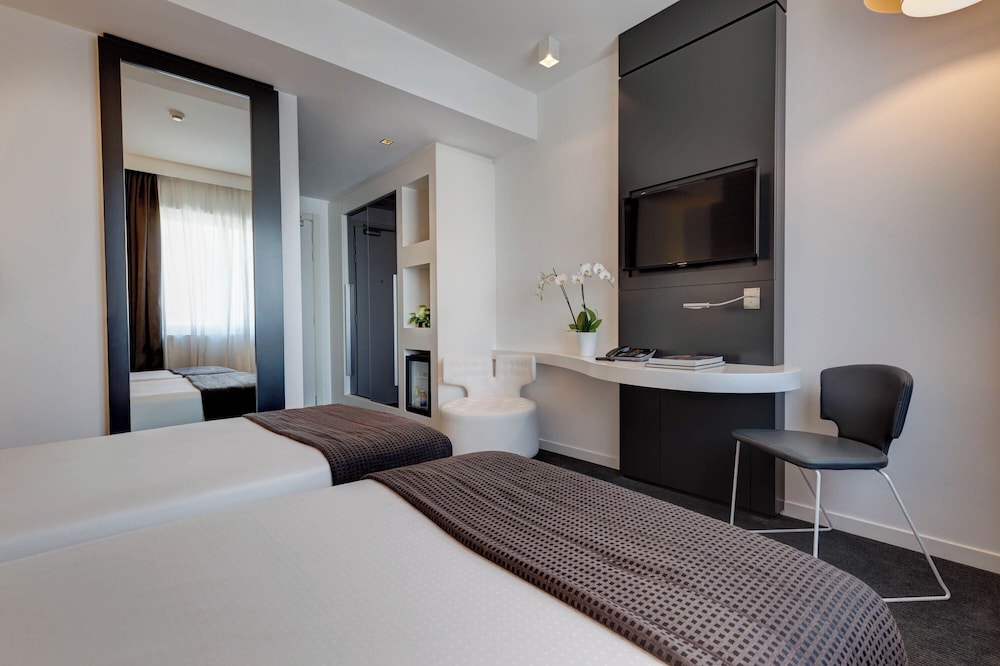 iH Hotels Roma Z3 — Hotel rooms in Rome, Lazio