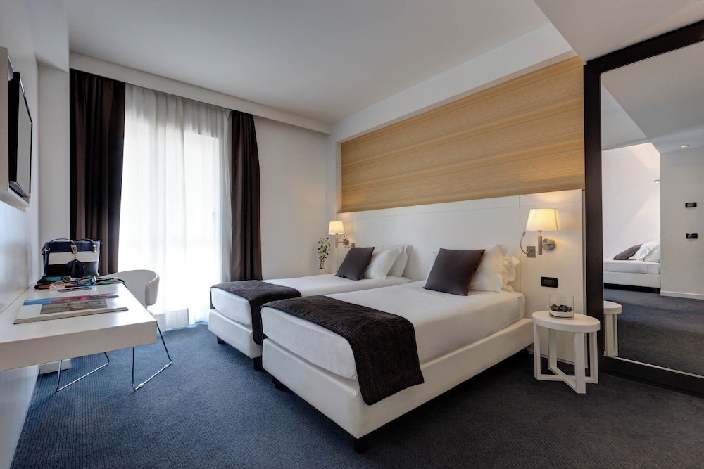 iH Hotels Roma Z3 — Hotel rooms in Rome, Lazio