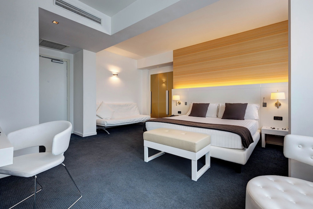 iH Hotels Roma Z3 — Hotel rooms in Rome, Lazio
