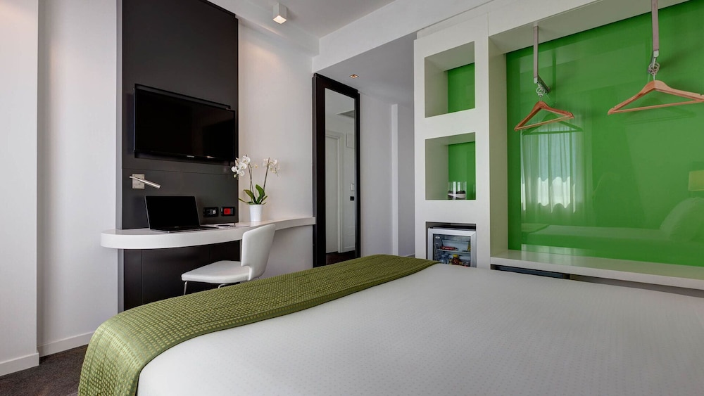 iH Hotels Roma Z3 — Hotel rooms in Rome, Lazio