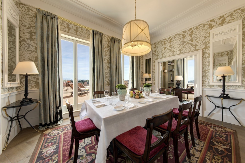 Rocco Forte Hotel de la Ville — Restaurant & bars in Rome, Lazio