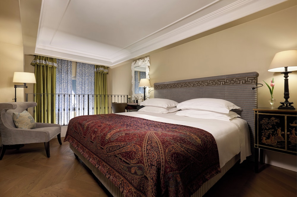 Rocco Forte Hotel de la Ville — Hotel rooms in Rome, Lazio