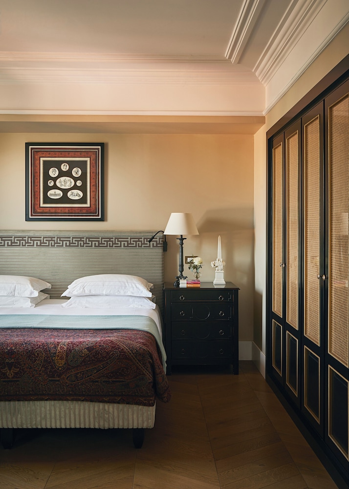 Rocco Forte Hotel de la Ville — Hotel rooms in Rome, Lazio