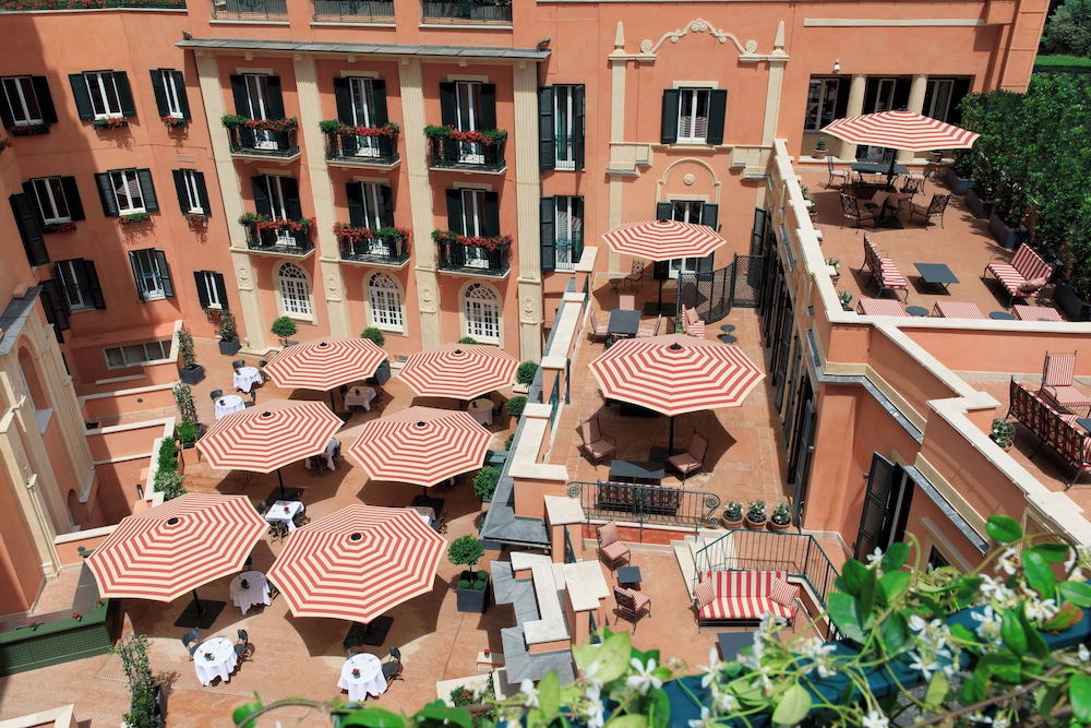 Rocco Forte Hotel de la Ville — Hotel building in Rome, Lazio