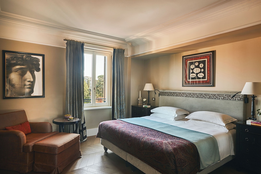 Rocco Forte Hotel de la Ville — Hotel rooms in Rome, Lazio