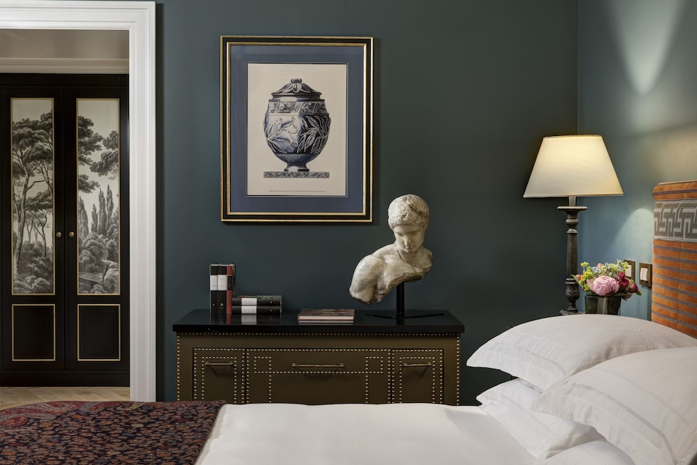 Rocco Forte Hotel de la Ville — Hotel rooms in Rome, Lazio