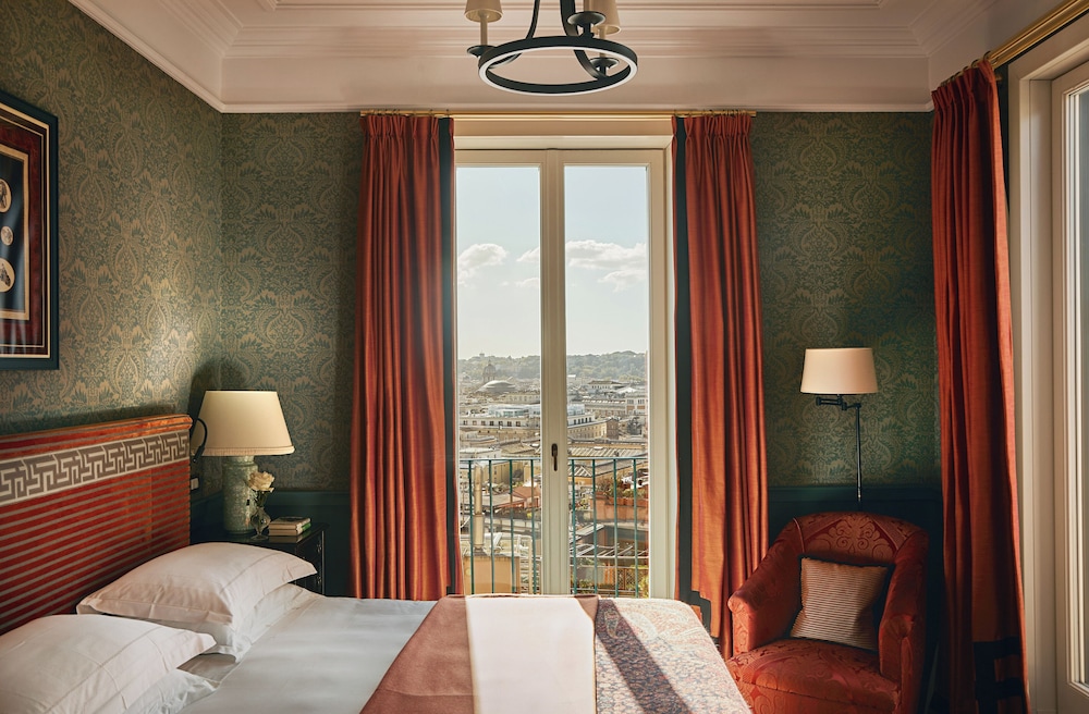 Rocco Forte Hotel de la Ville — Hotel rooms in Rome, Lazio
