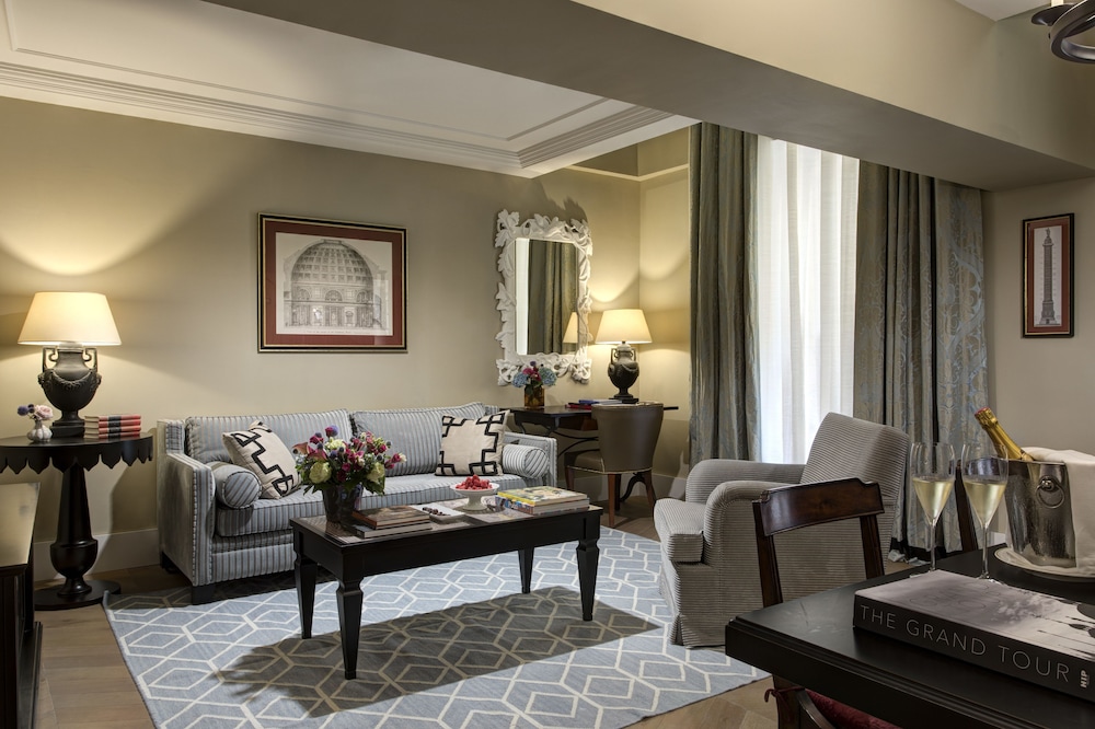 Rocco Forte Hotel de la Ville — Hotel rooms in Rome, Lazio
