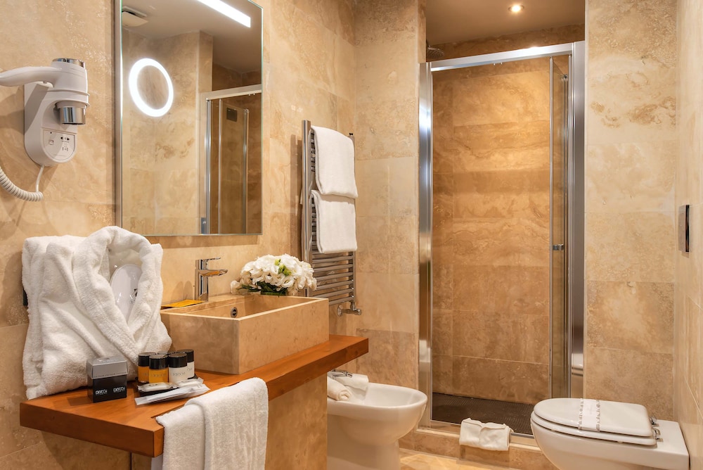 The Code Hotel — Hotel rooms in Rome, Lazio