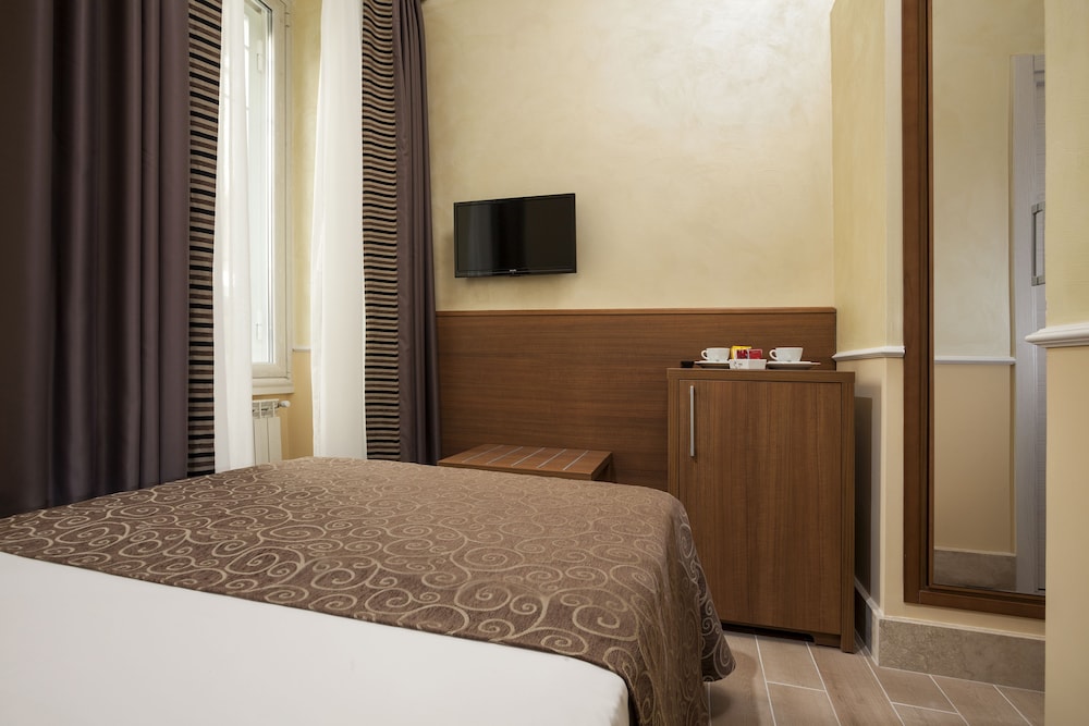Kennedy Hotel — Hotel rooms in Rome, Lazio