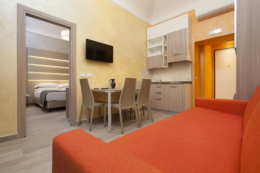 Kennedy Hotel — Hotel rooms in Rome, Lazio