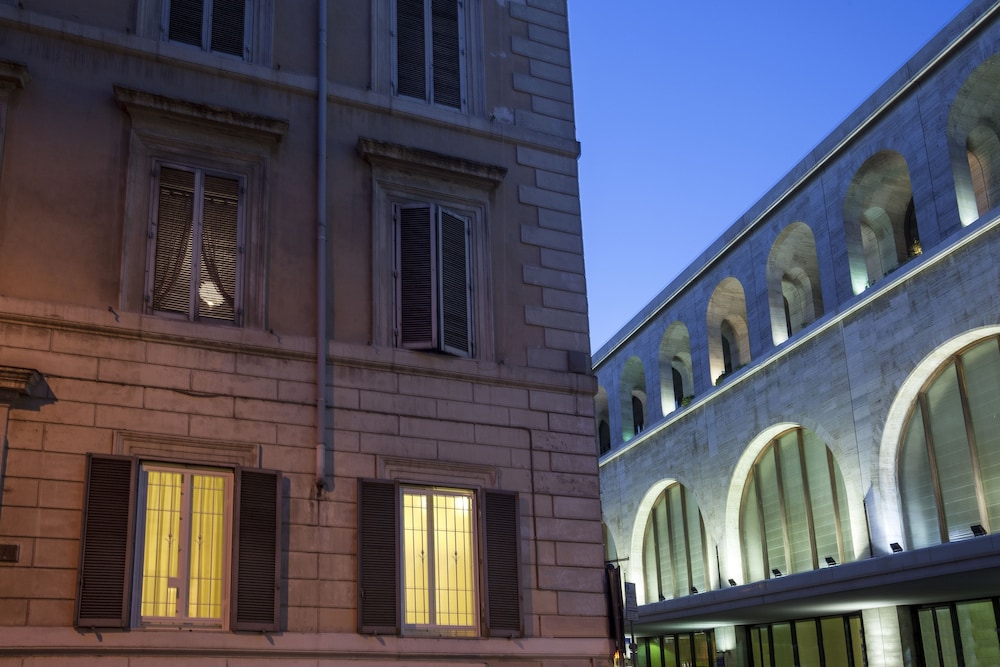 Kennedy Hotel — Hotel building in Rome, Lazio