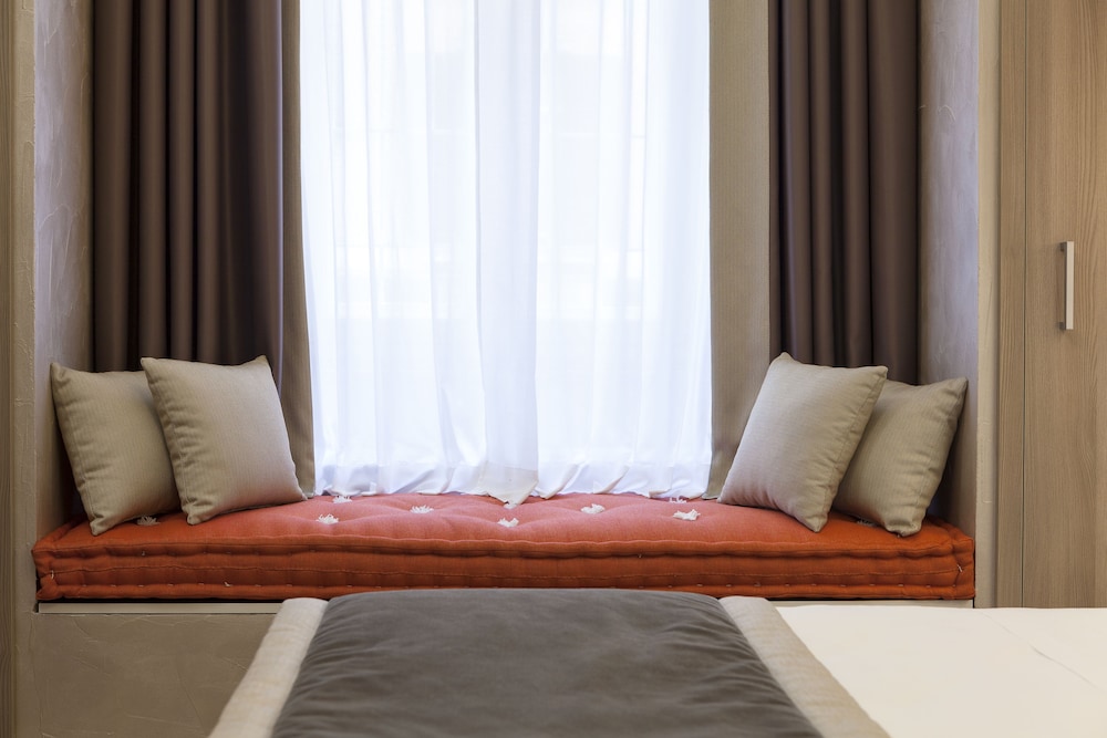 Kennedy Hotel — Hotel rooms in Rome, Lazio