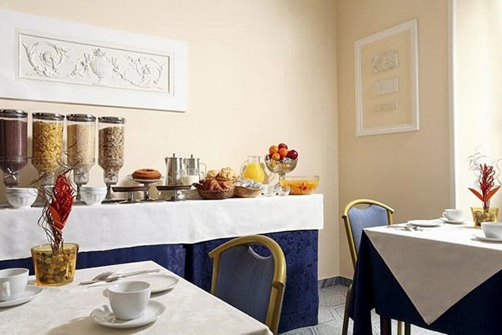 Kennedy Hotel — Restaurant & bars in Rome, Lazio