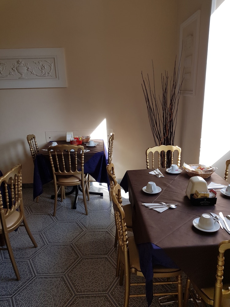 Kennedy Hotel — Restaurant & bars in Rome, Lazio