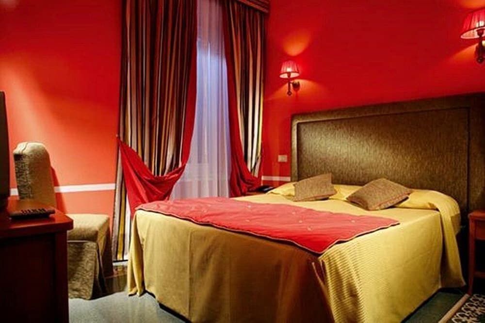 Kennedy Hotel — Hotel rooms in Rome, Lazio