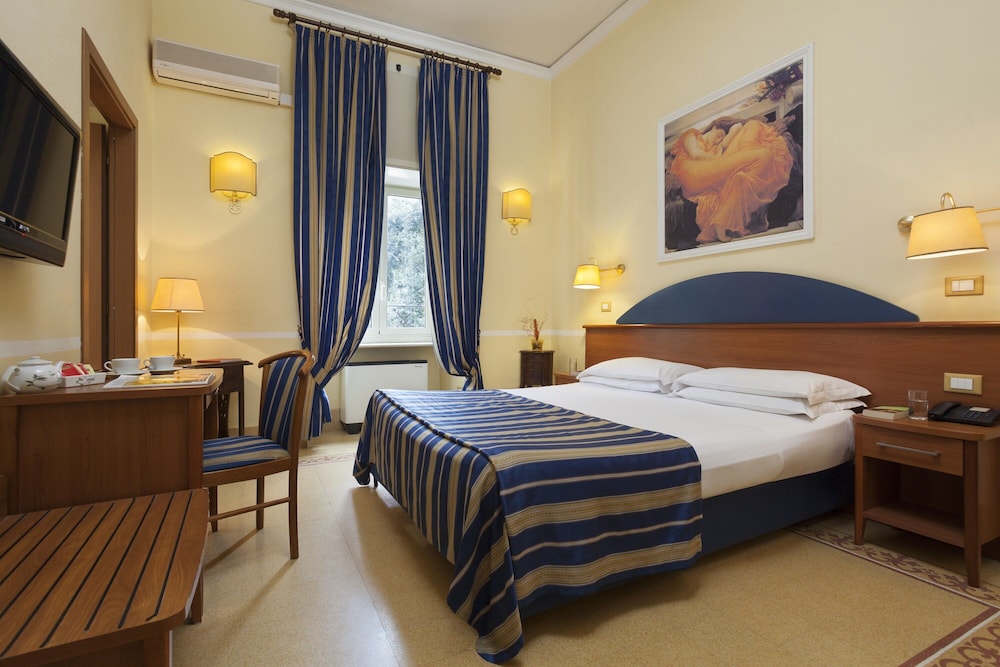 Kennedy Hotel — Hotel rooms in Rome, Lazio