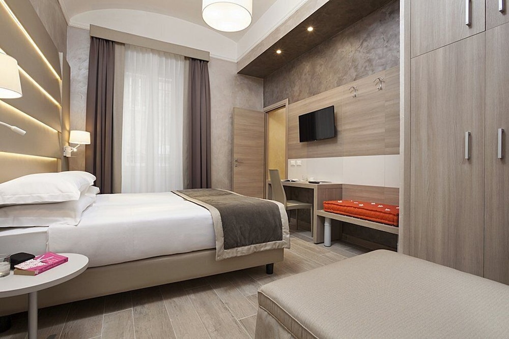 Kennedy Hotel — Hotel rooms in Rome, Lazio