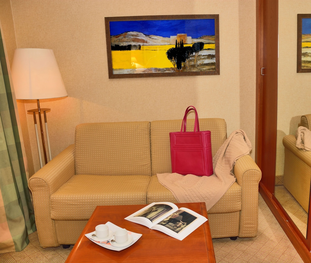 LH Hotel Lloyd Rome — Hotel rooms in Rome, Lazio