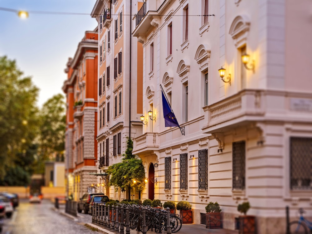 Hotel Locarno - zdjęcie 2
