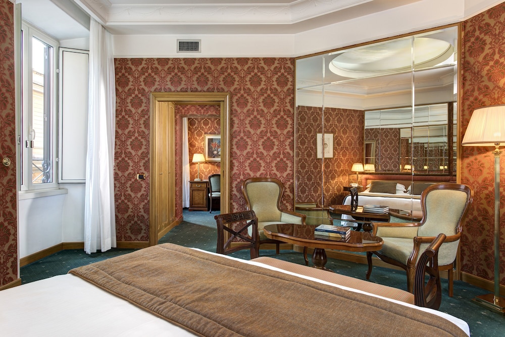 Marcella Royal Hotel - Rooftop Garden — Hotel rooms in Rome, Lazio