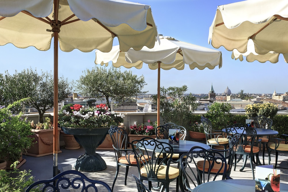 Marcella Royal Hotel - Rooftop Garden — Restaurant & bars in Rome, Lazio