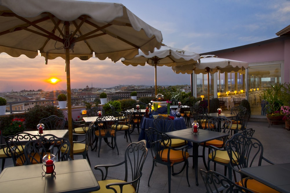 Marcella Royal Hotel - Rooftop Garden - zdjęcie 3