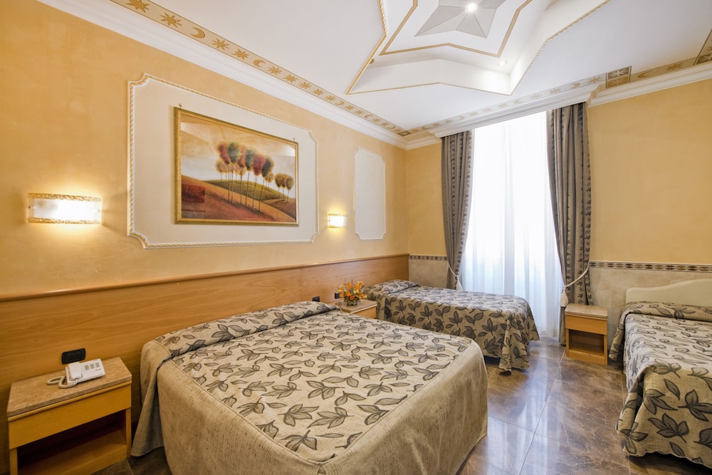 Hotel Marco Polo — Hotel rooms in Rome, Lazio