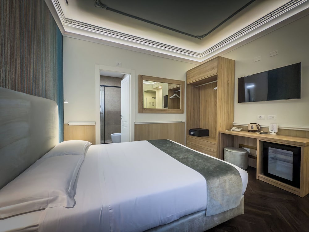 Hotel Marco Polo — Hotel rooms in Rome, Lazio
