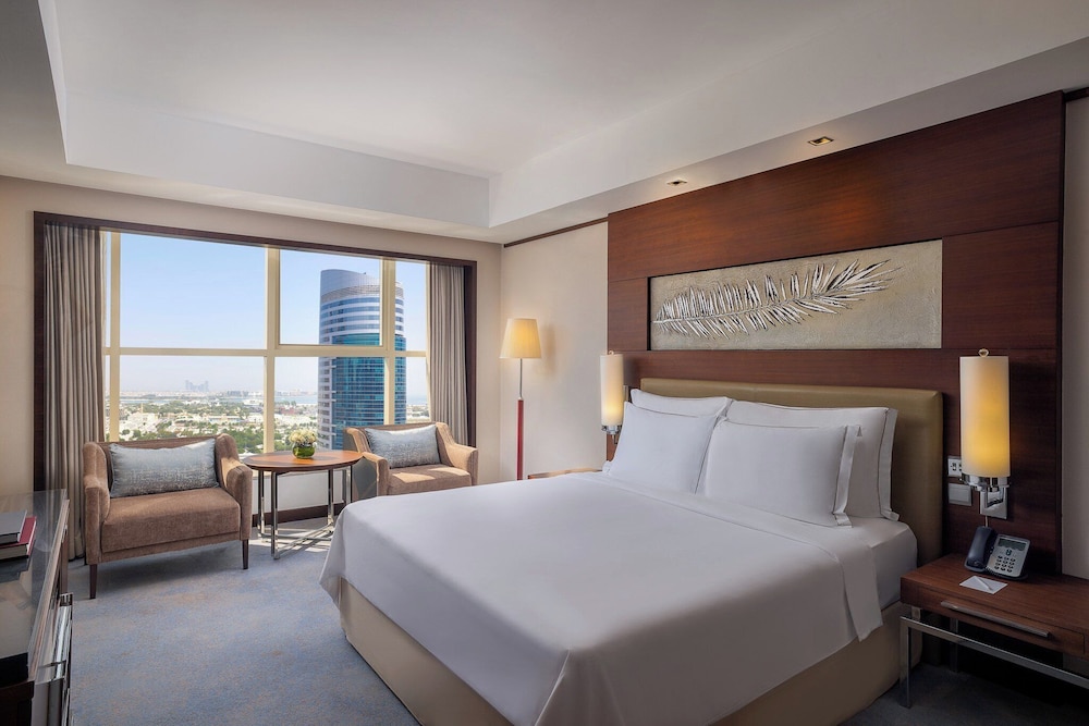 Grand Millennium Dubai — Hotel rooms in Dubai