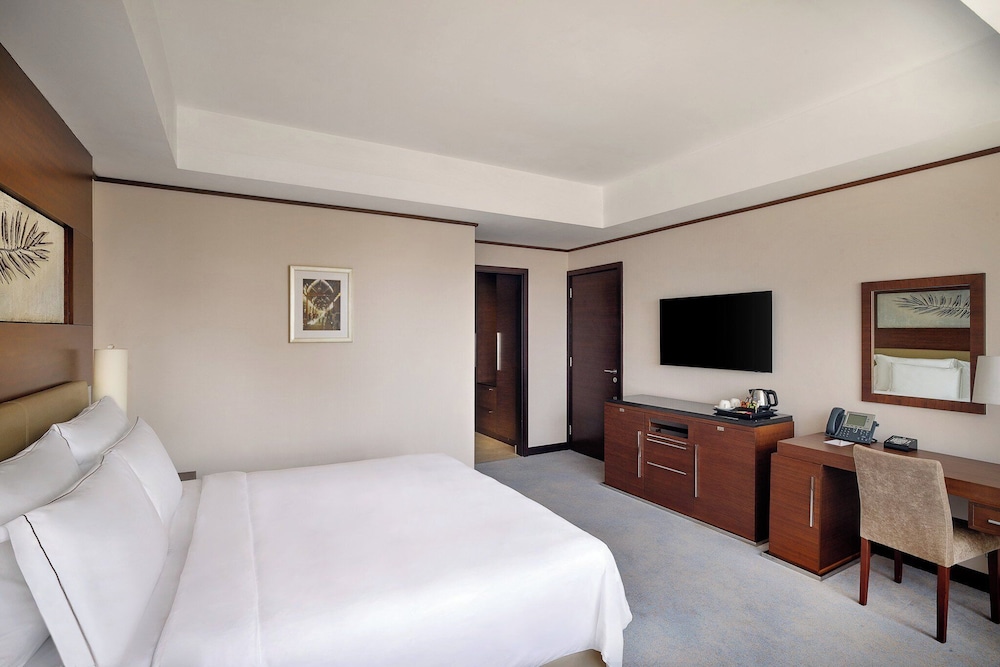 Grand Millennium Dubai — Hotel rooms in Dubai