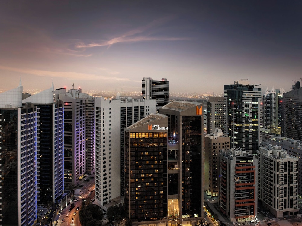 Grand Millennium Dubai — Hotel building in Dubai