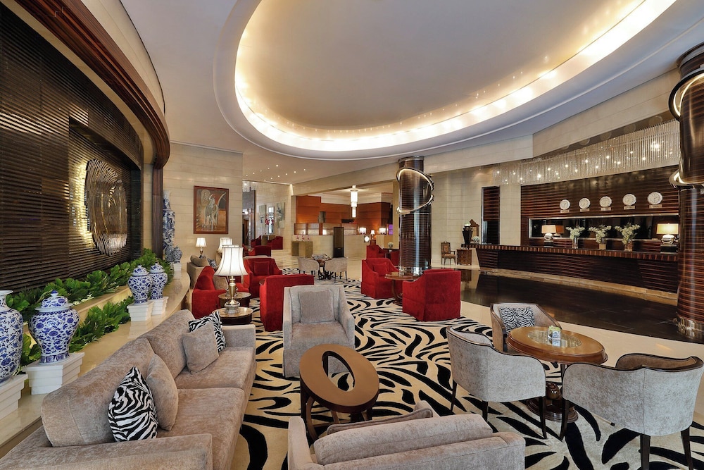 Grand Millennium Dubai — Hotel building in Dubai