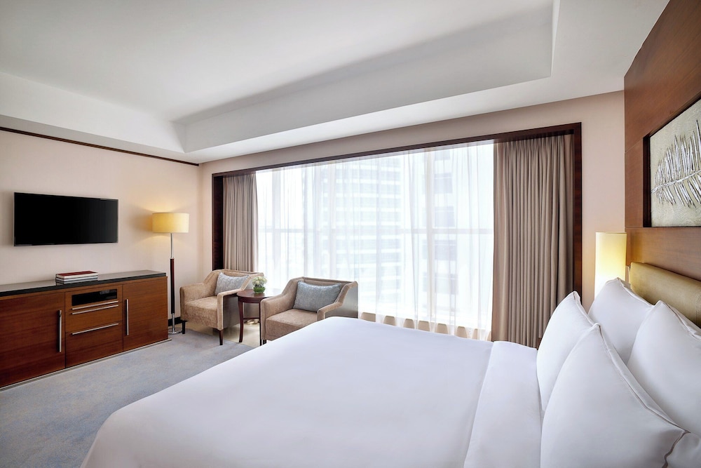 Grand Millennium Dubai — Hotel rooms in Dubai