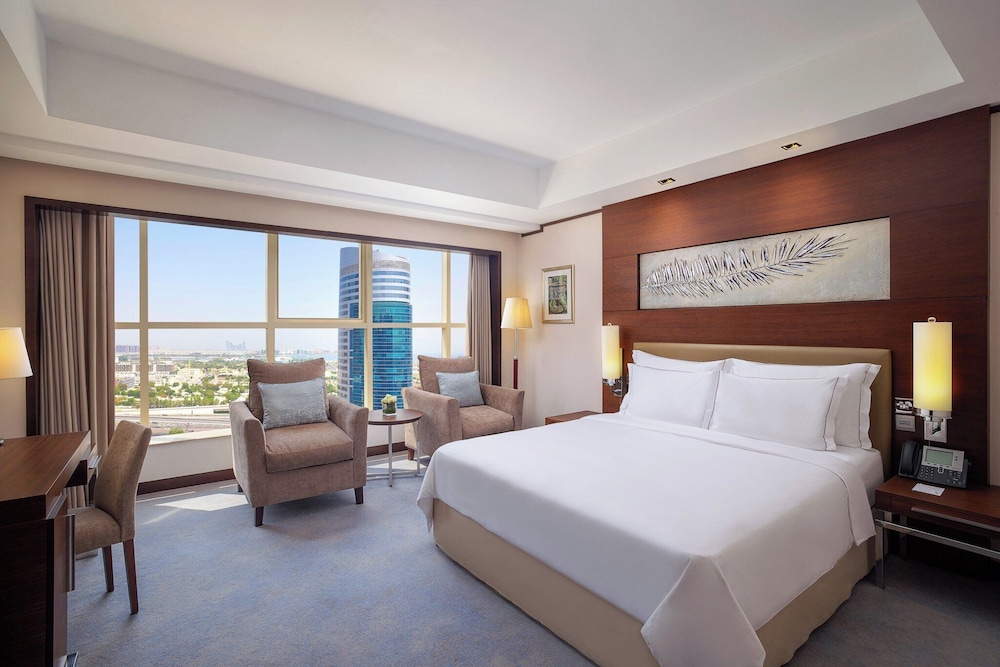 Grand Millennium Dubai — Hotel rooms in Dubai
