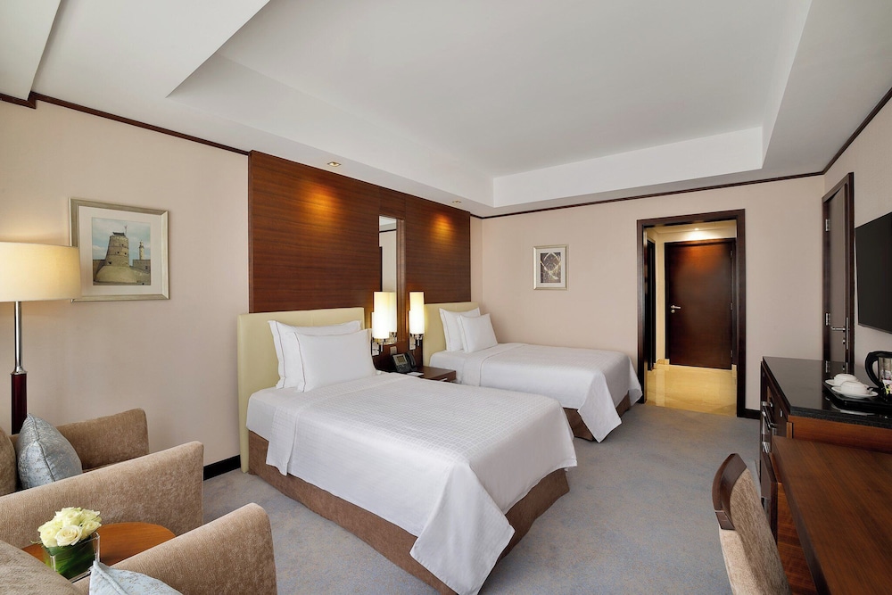 Grand Millennium Dubai — Hotel rooms in Dubai