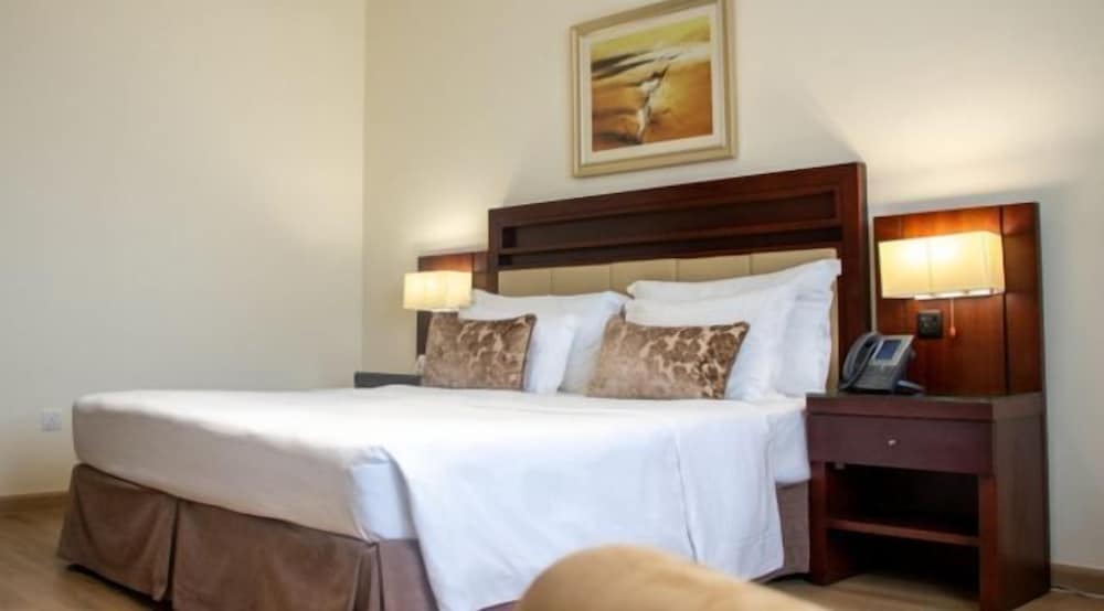 Grand Millennium Dubai — Hotel rooms in Dubai